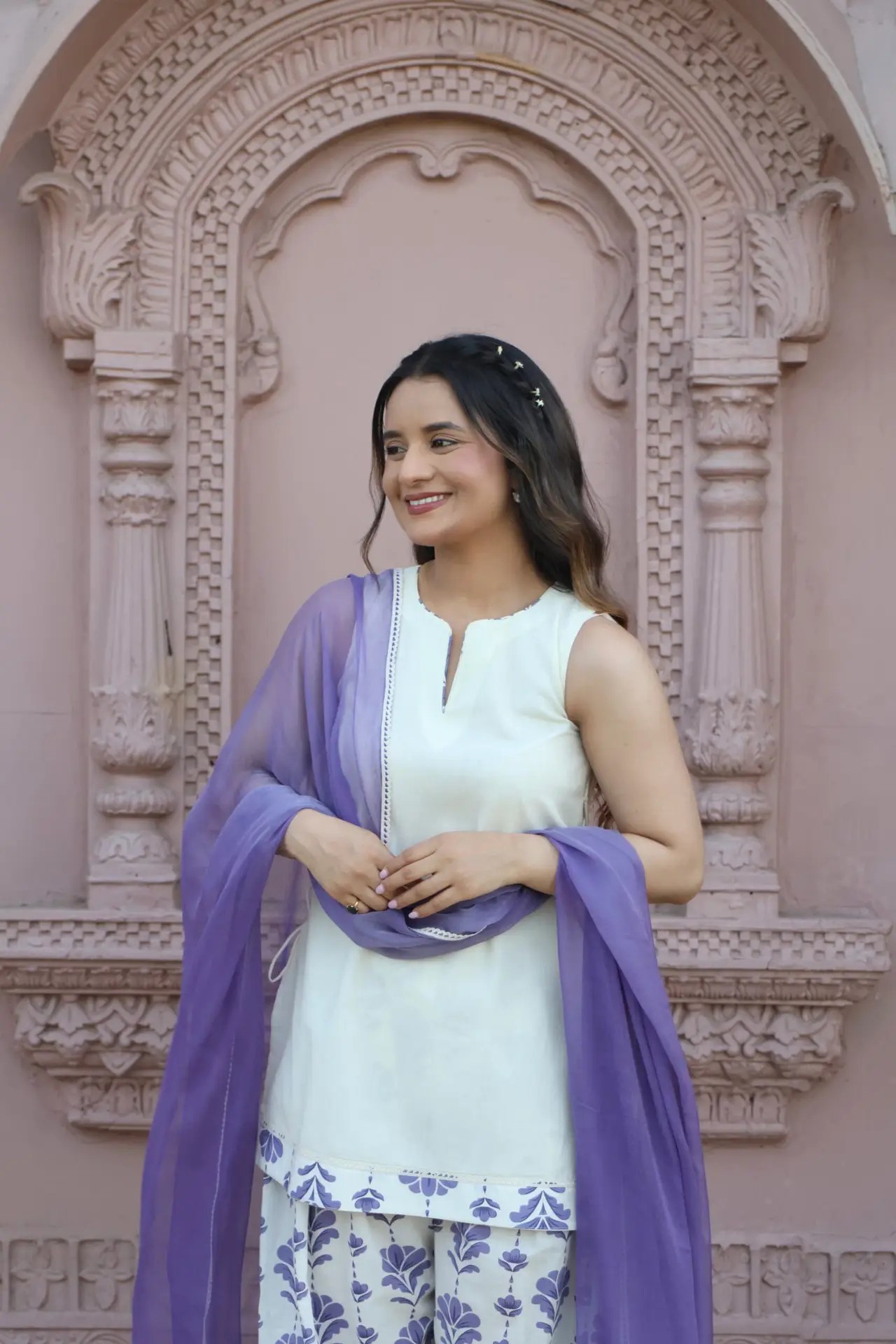 NEELAK – White & Purple Sleeveless Ethnic Co-Ord Set - Image 2